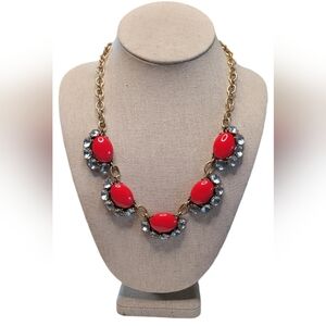 Stella & Dot Mae Statement Necklace